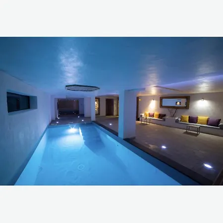 Avec Piscine Gde Capacite La Plagne