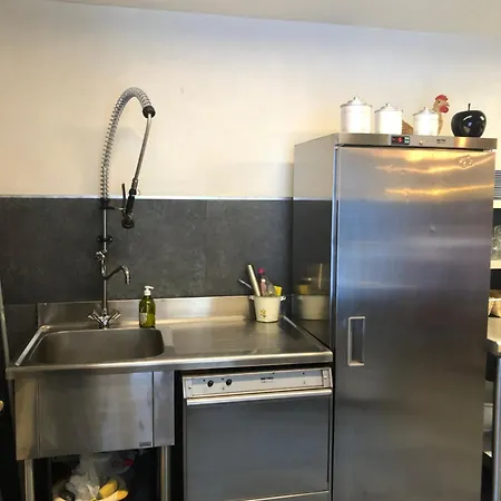 Chalet Avec Piscine Gde Capacite