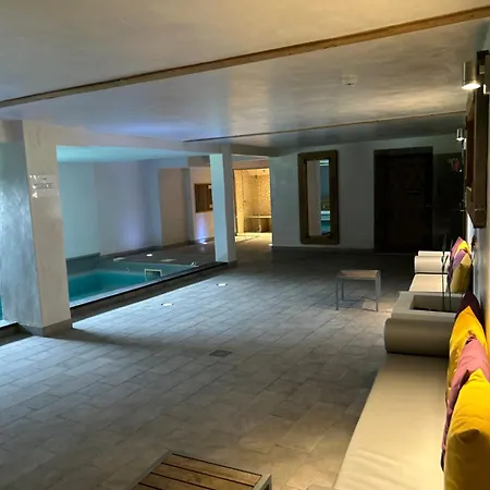 Avec Piscine Gde Capacite * La Plagne
